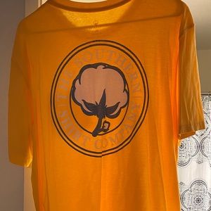Southern Shirt Company Men’s Tshirt - Size XL